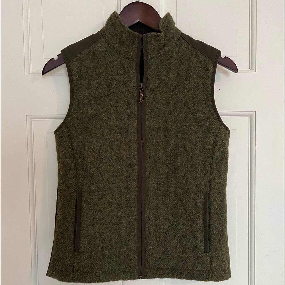 J McLaughlin vest